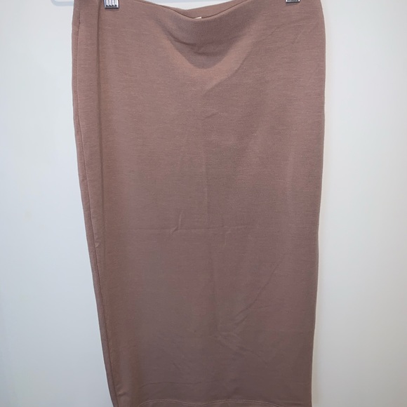 Light Pink Pencil Skirt - Picture 1 of 2